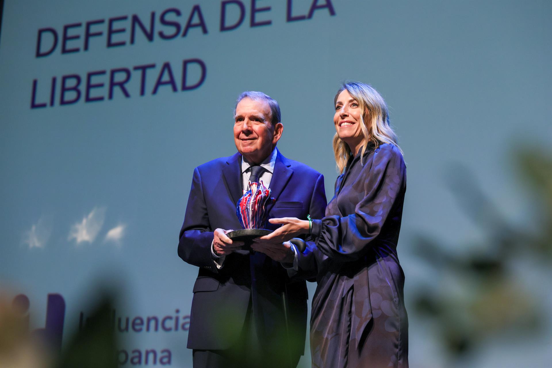 Guardiola destaca el valor de la influencia hispana y reivindica el mestizaje como expresión de los lazos de Extremadura y América Guardiola destaca el valor de la influencia hispana y reivindica el mestizaje como expresión de los lazos de Extremadura y América