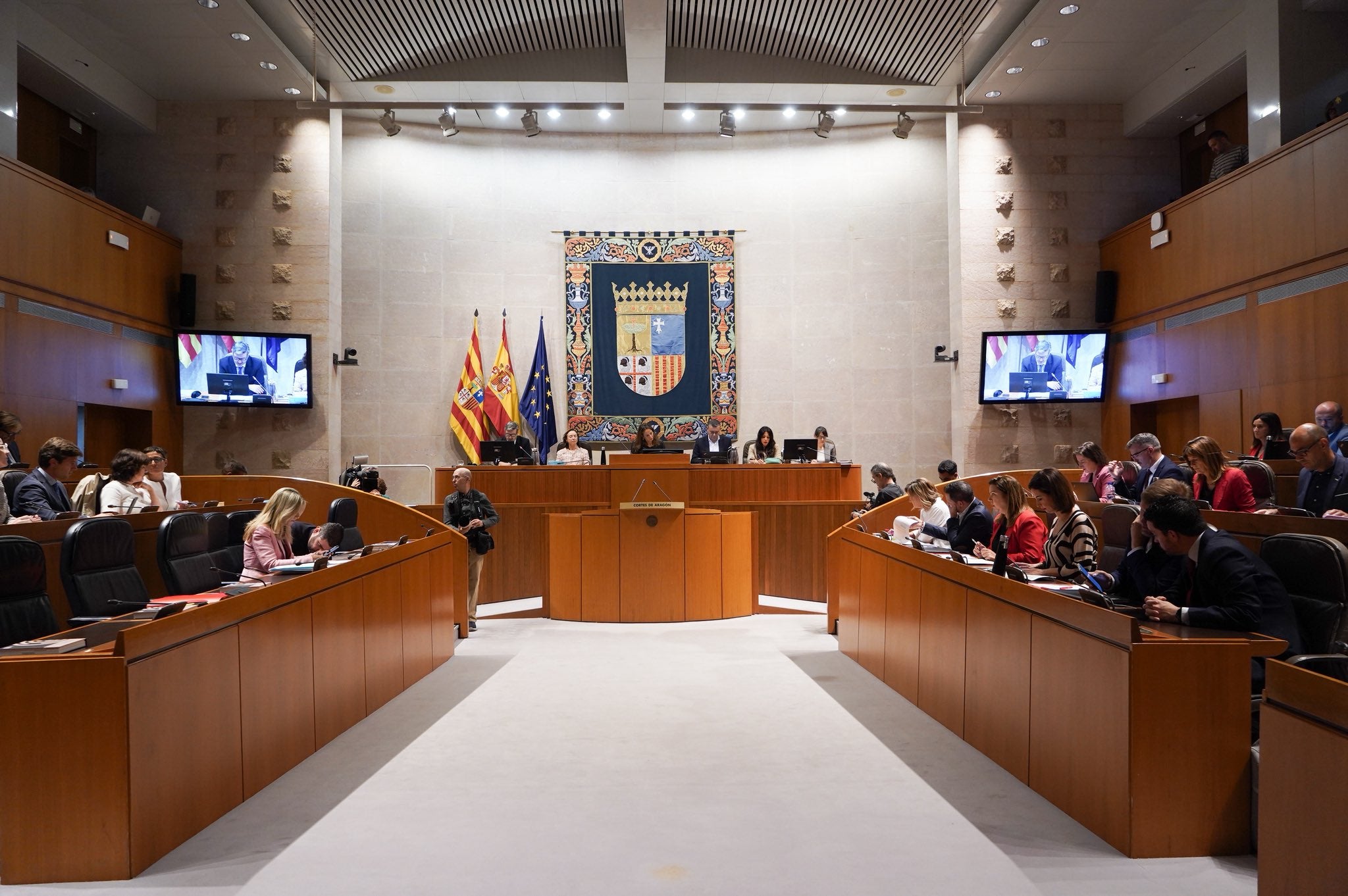 Polémica por la solicitud de un minuto de silencio para Maricarmen Polémica por la solicitud de un minuto de silencio para Maricarmen