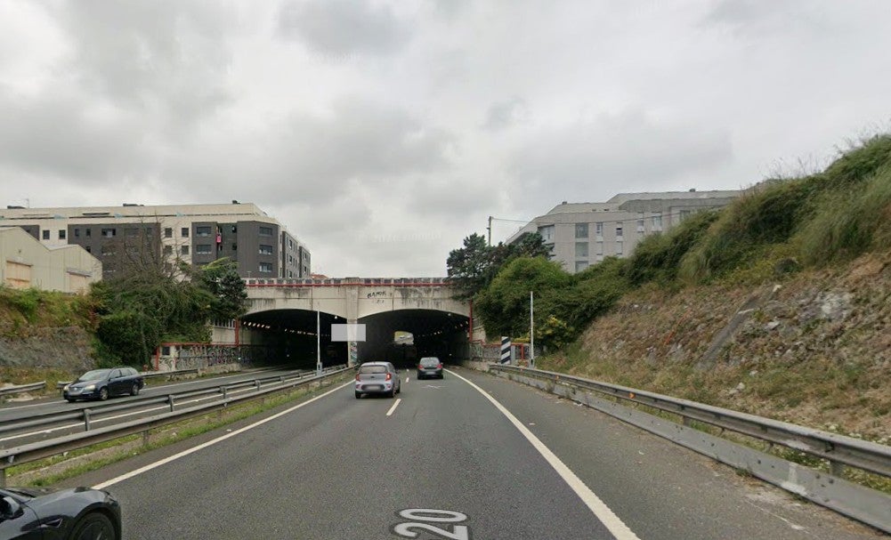 El ministerio de Transportes realiza un simulacro de accidente en el túnel de La Albericia en la S-20 El ministerio de Transportes realiza un simulacro de accidente en el túnel de La Albericia en la S-20