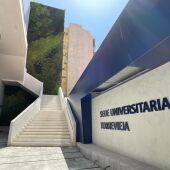 Entrada Sede Universitaria Torrevieja