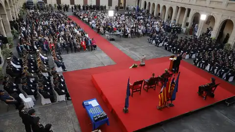 Acto de celebración del Día de la Policía Nacional. Acto de celebración del Día de la Policía Nacional.