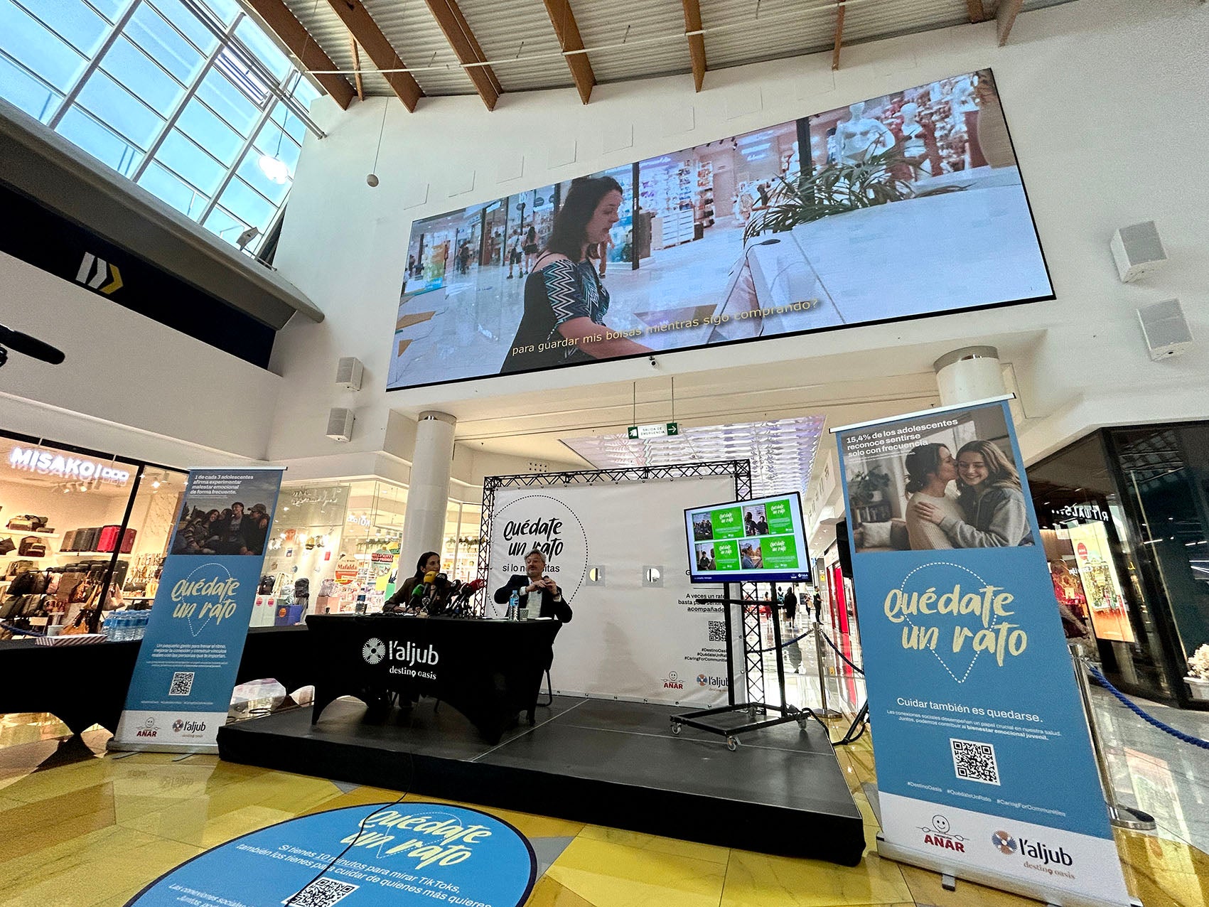 La campaña de L´Aljub que no pide likes ni compras, solo que te quedes un rato La campaña de L´Aljub que no pide likes ni compras, solo que te quedes un rato