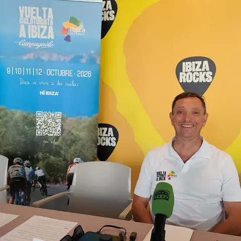 Juanjo Planells, organizador de la Vuelta Cicloturista a Ibiza Campagnolo