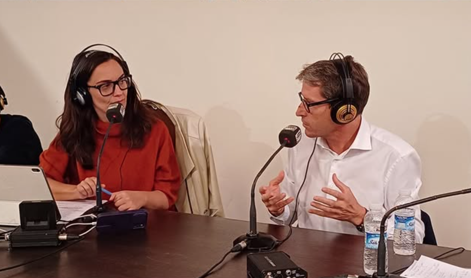 Entrevista a Gonzalo Capellán en La Brújula, desde San Millán de la Cogolla Entrevista a Gonzalo Capellán en La Brújula, desde San Millán de la Cogolla