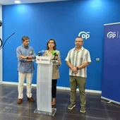 PP durante la rueda de prensa PP durante la rueda de prensa