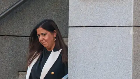 La Jueza Biedma dice que se sintió perseguida por un exjuez vinculado a la 'trama Leire' La Jueza Biedma dice que se sintió perseguida por un exjuez vinculado a la 'trama Leire'