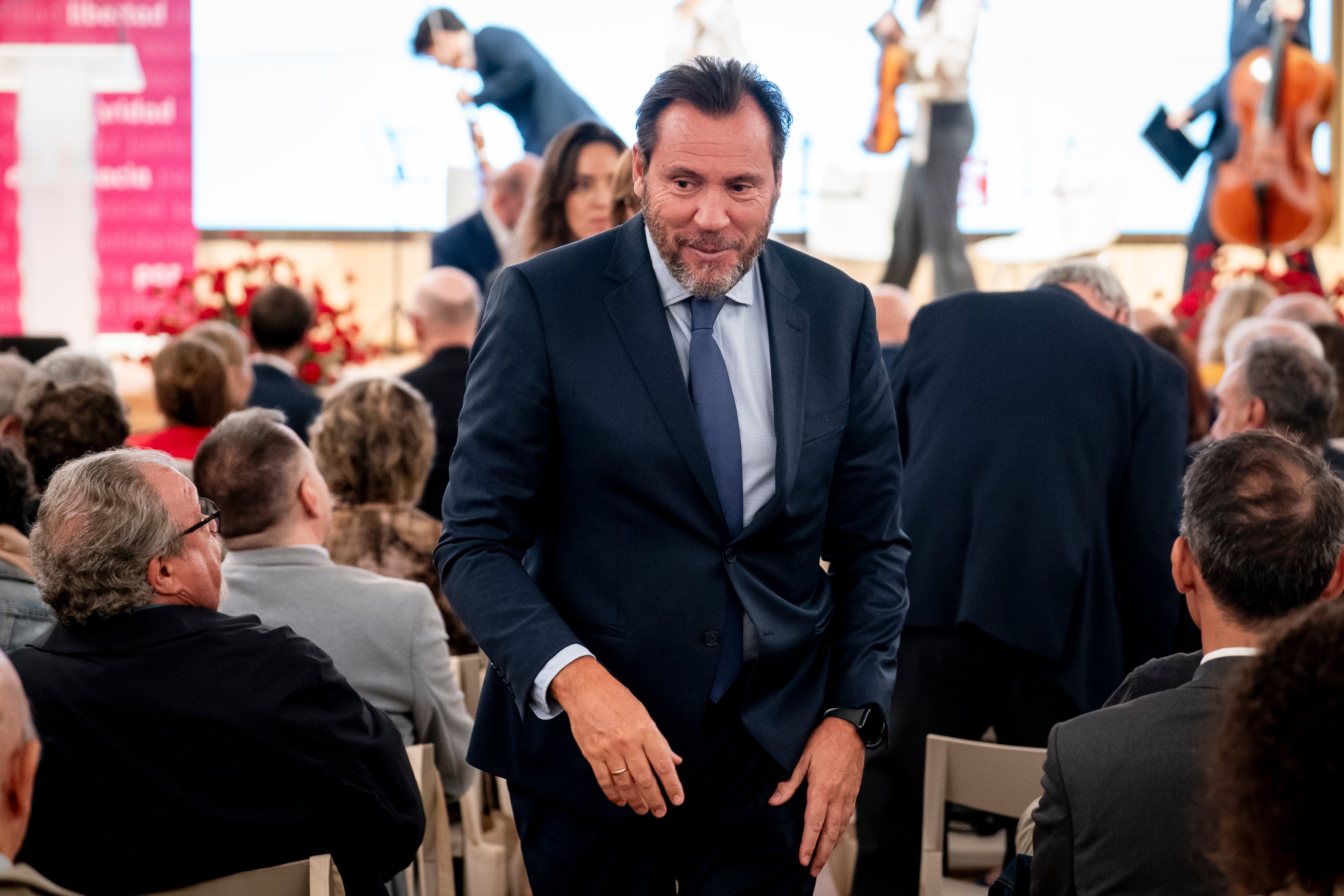 Puente acusa al PP de "maldad humana", reconoce que el Gobierno no fue "previsor" con el tema de la vivienda y augura que el PSOE ganará las elecciones Puente acusa al PP de "maldad humana", reconoce que el Gobierno no fue "previsor" con el tema de la vivienda y augura que el PSOE ganará las elecciones