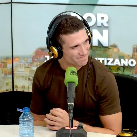 Jaime Lorente: "He sentido mucho más síndrome del impostor actuando que dirigiendo"