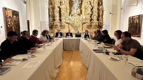 Las pinturas profanas regresarán al Monasterio de Sijena antes del cinco de noviembre Las pinturas profanas regresarán al Monasterio de Sijena antes del cinco de noviembre