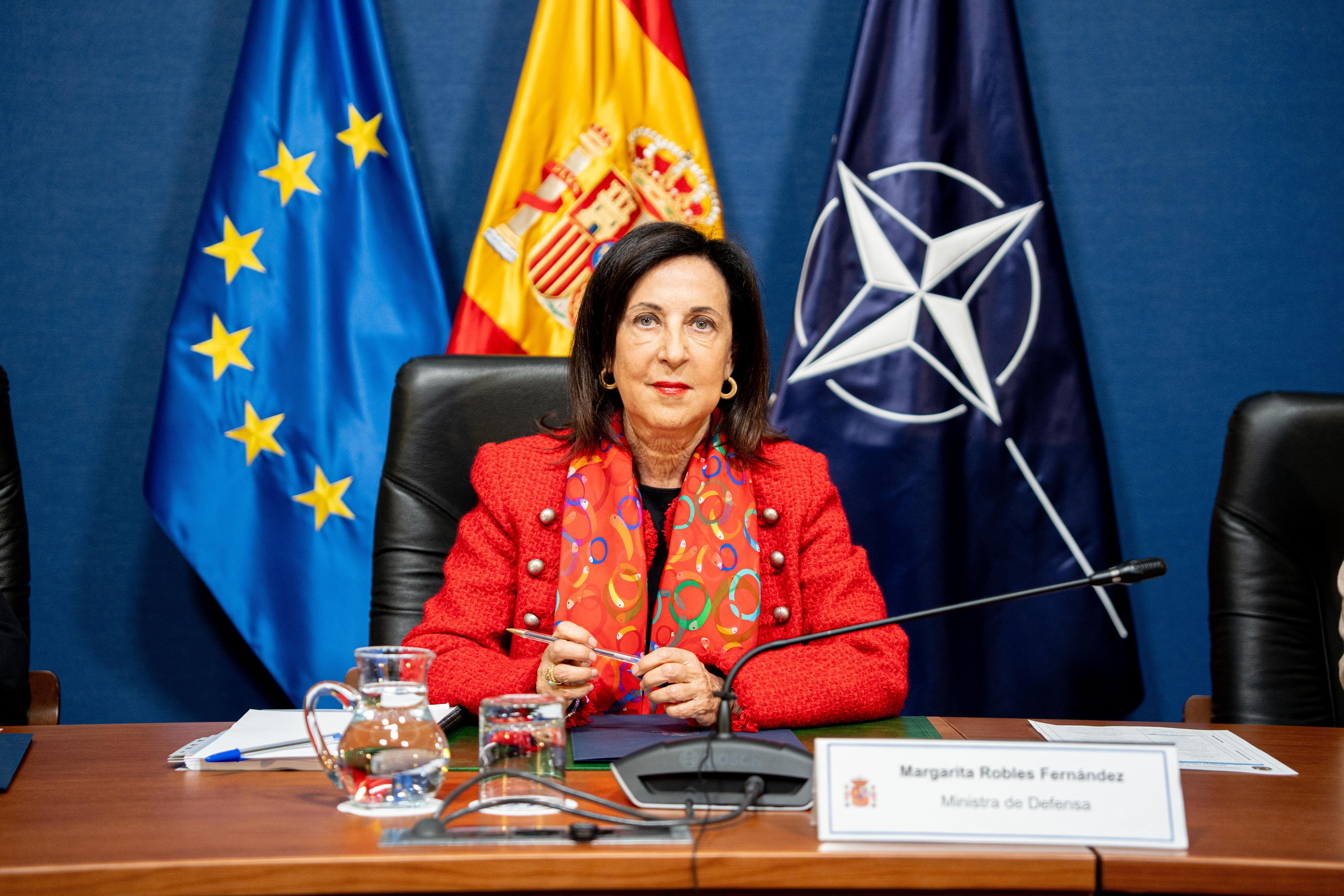 Robles reivindica la "españolidad" de Ceuta y Melilla: "Nadie puede tener ninguna duda de que son españolísimas" Robles reivindica la "españolidad" de Ceuta y Melilla: "Nadie puede tener ninguna duda de que son españolísimas"