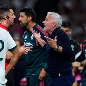 José Mourinho protesta una decisión arbitral durante el Real Madrid - Villarreal José Mourinho protesta una decisión arbitral durante el Real Madrid - Villarreal