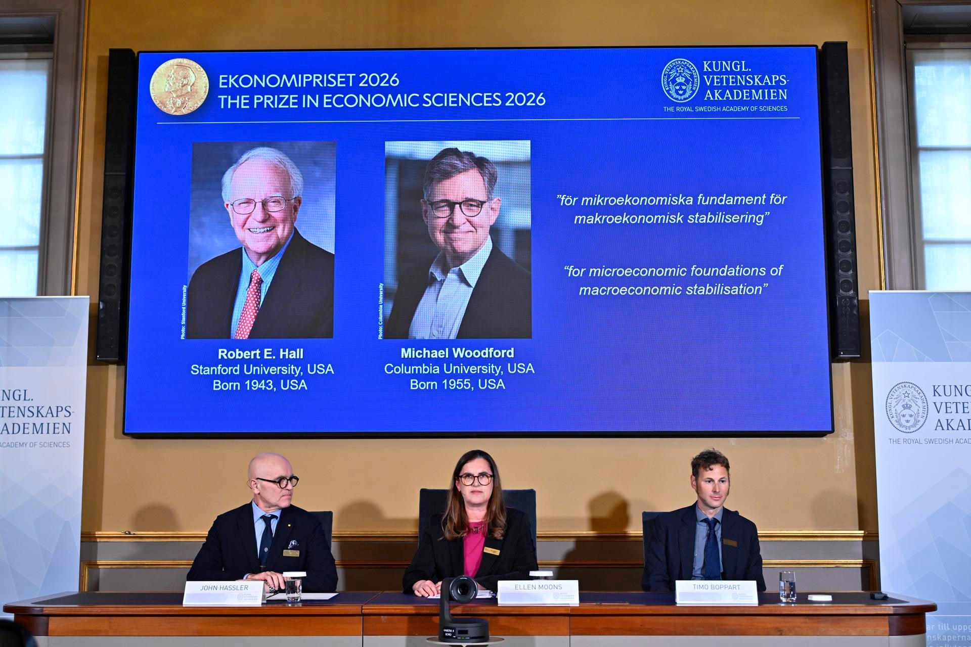 Robert E. Hall y Michael Woodford, Premio Nobel de Economía por los fundamentos micro de la estabilización macroeconómica Robert E. Hall y Michael Woodford, Premio Nobel de Economía por los fundamentos micro de la estabilización macroeconómica