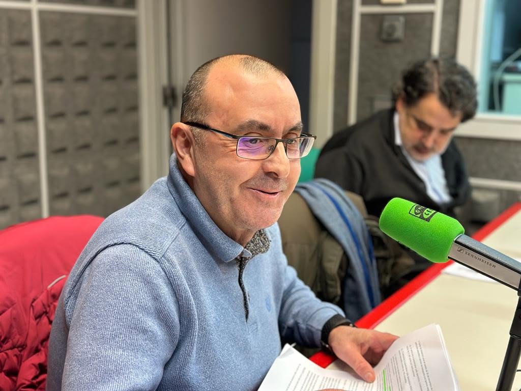 Manuel César renuncia como concejal de Facenda de Santiago por motivos personales y familiares Manuel César renuncia como concejal de Facenda de Santiago por motivos personales y familiares