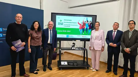 La alianza entre Diputación y Fundación Empresa Familiar permite la formación y arraigo al territorio de los jóvenes mediante el proyecto “Sembrando Futuro” .
