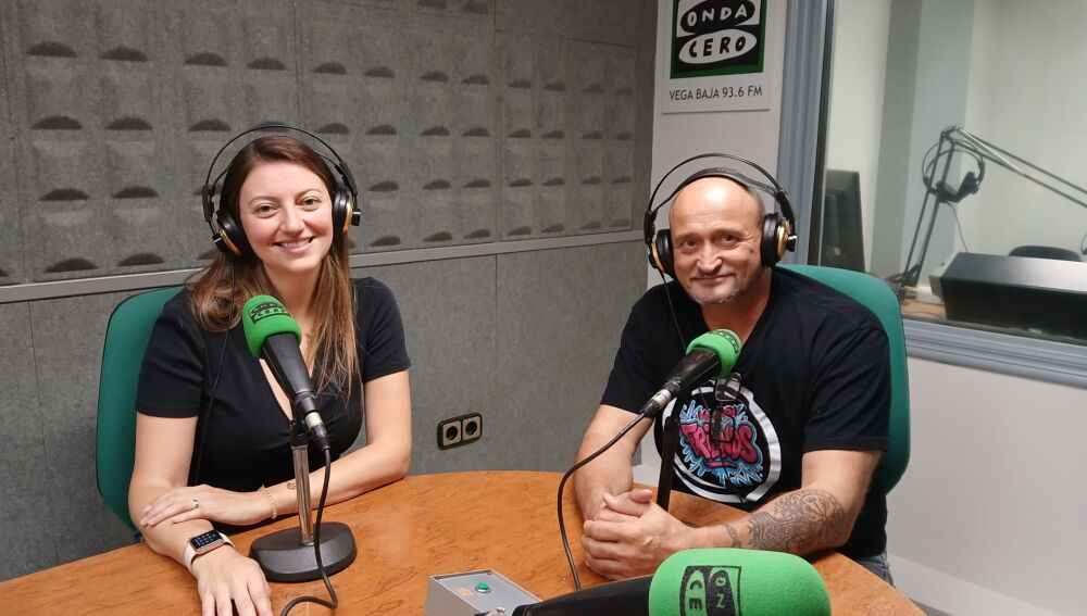 Esther Elkous, fundadora de Miss Flamingo y Javier Miranda, creador de 'Impulsarte, Máscara y Compás' 