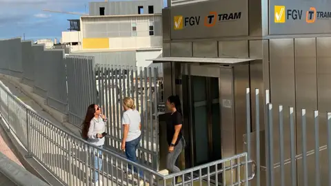 El Hospital Vila mejora su accesibilidad con la puesta en marcha de un ascensor en la parada del TRAM El Hospital Vila mejora su accesibilidad con la puesta en marcha de un ascensor en la parada del TRAM