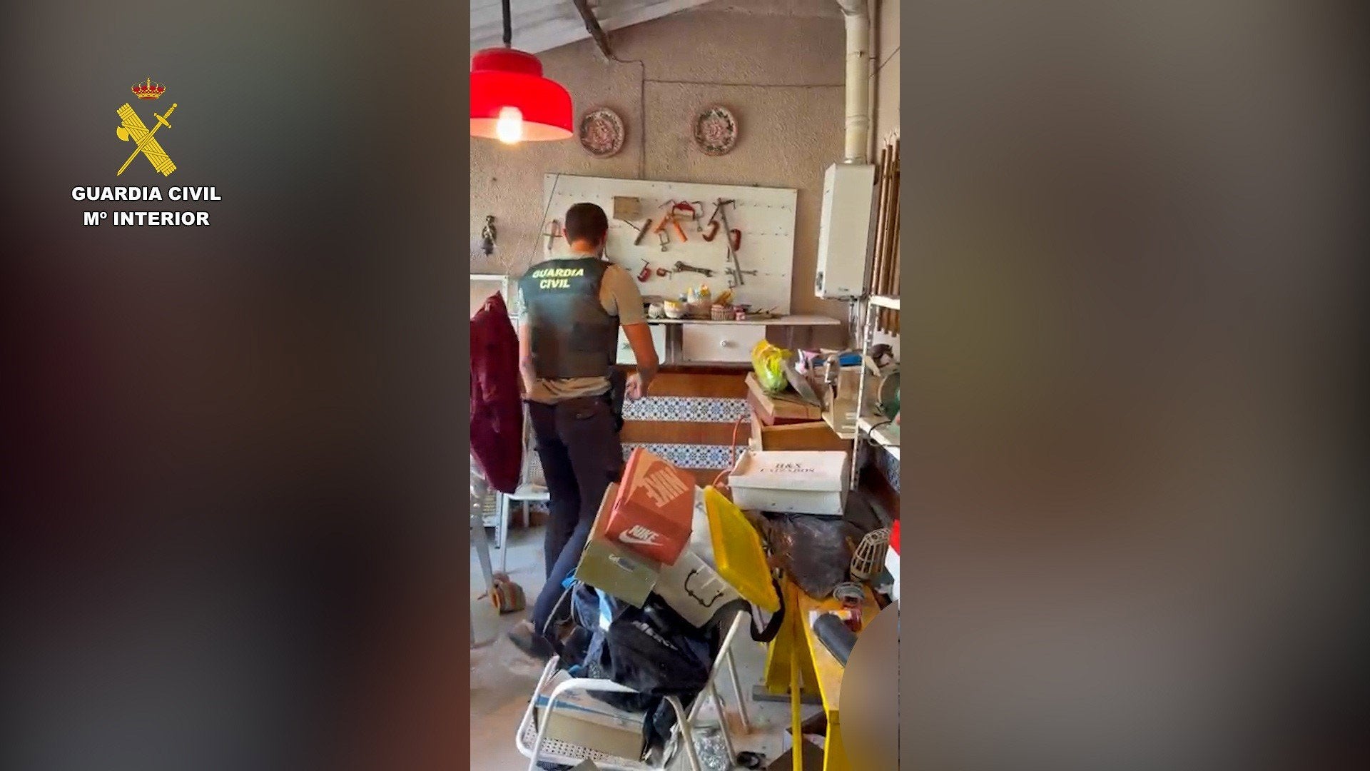 Tres detenidos por regentar un punto de venta de drogas en Granja de Torrehermosa Tres detenidos por regentar un punto de venta de drogas en Granja de Torrehermosa