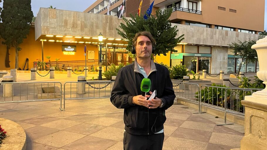 Latorre, sobre la visita de los reyes: "Si todav&iacute;a hay quien se pregunta para qu&eacute; sirve un rey, quiz&aacute;s en Ceuta pueda encontrar la respuesta"