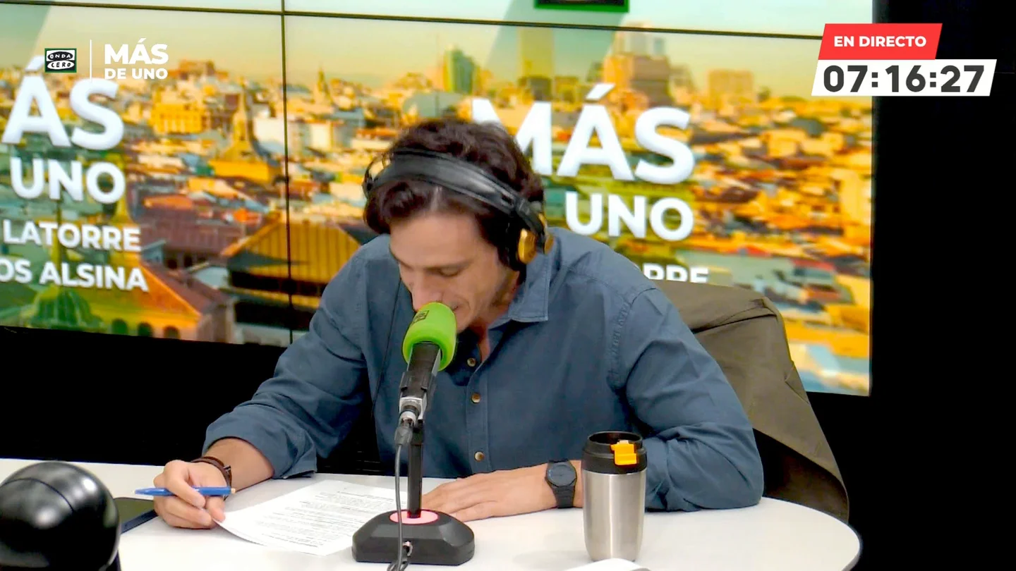 David Mejía explica los tres debates que se están mezclando sobre la ley de nietos: "Convendría recordar el orden de los acontecimientos" David Mejía explica los tres debates que se están mezclando sobre la ley de nietos: "Convendría recordar el orden de los acontecimientos"