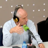 Antonio Caño en la tertulia de Más de Uno en Onda Cero Antonio Caño en la tertulia de Más de Uno en Onda Cero