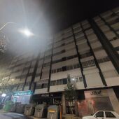 Los vecinos de un edificio de Santiago de Chile denuncian el trasiego continuo de personas en un presunto narcopiso: "los vecinos están cogiendo miedo"