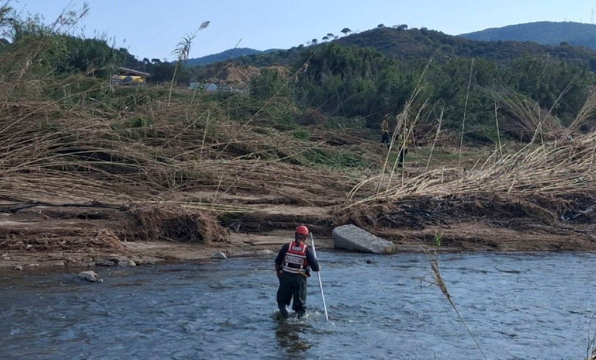Hallan el cadáver de Rami, el menor de 12 años desaparecido en Granollers, flotando en aguas de Sitges Hallan el cadáver de Rami, el menor de 12 años desaparecido en Granollers, flotando en aguas de Sitges
