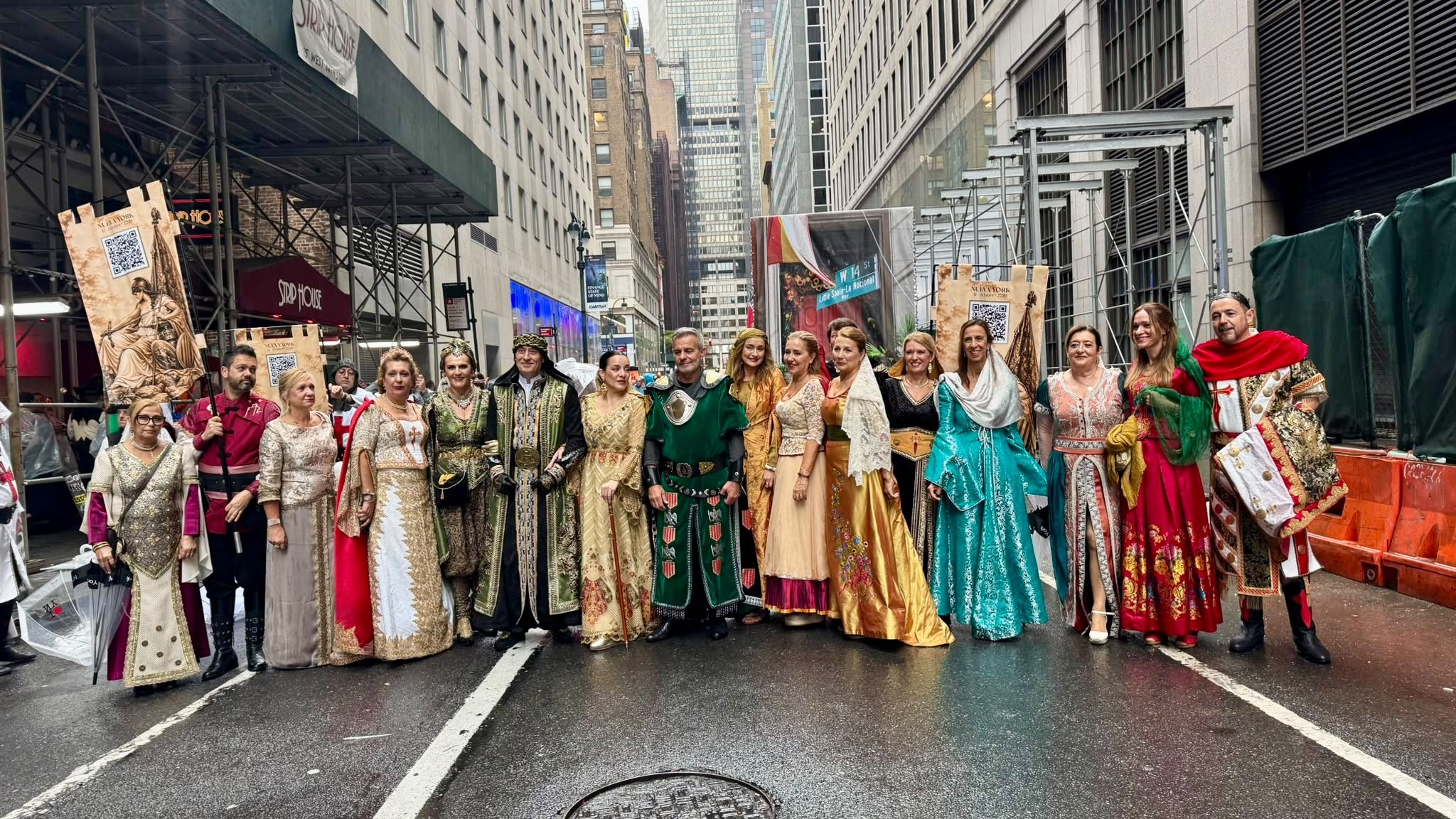 La Fiesta de Moros y Cristianos de Orihuela encabeza la participación española en el Desfile de la Hispanidad de Nueva York La Fiesta de Moros y Cristianos de Orihuela encabeza la participación española en el Desfile de la Hispanidad de Nueva York