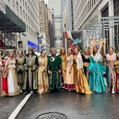 La Fiesta de Moros y Cristianos de Orihuela encabeza la participación española en el Desfile de la Hispanidad de Nueva York La Fiesta de Moros y Cristianos de Orihuela encabeza la participación española en el Desfile de la Hispanidad de Nueva York