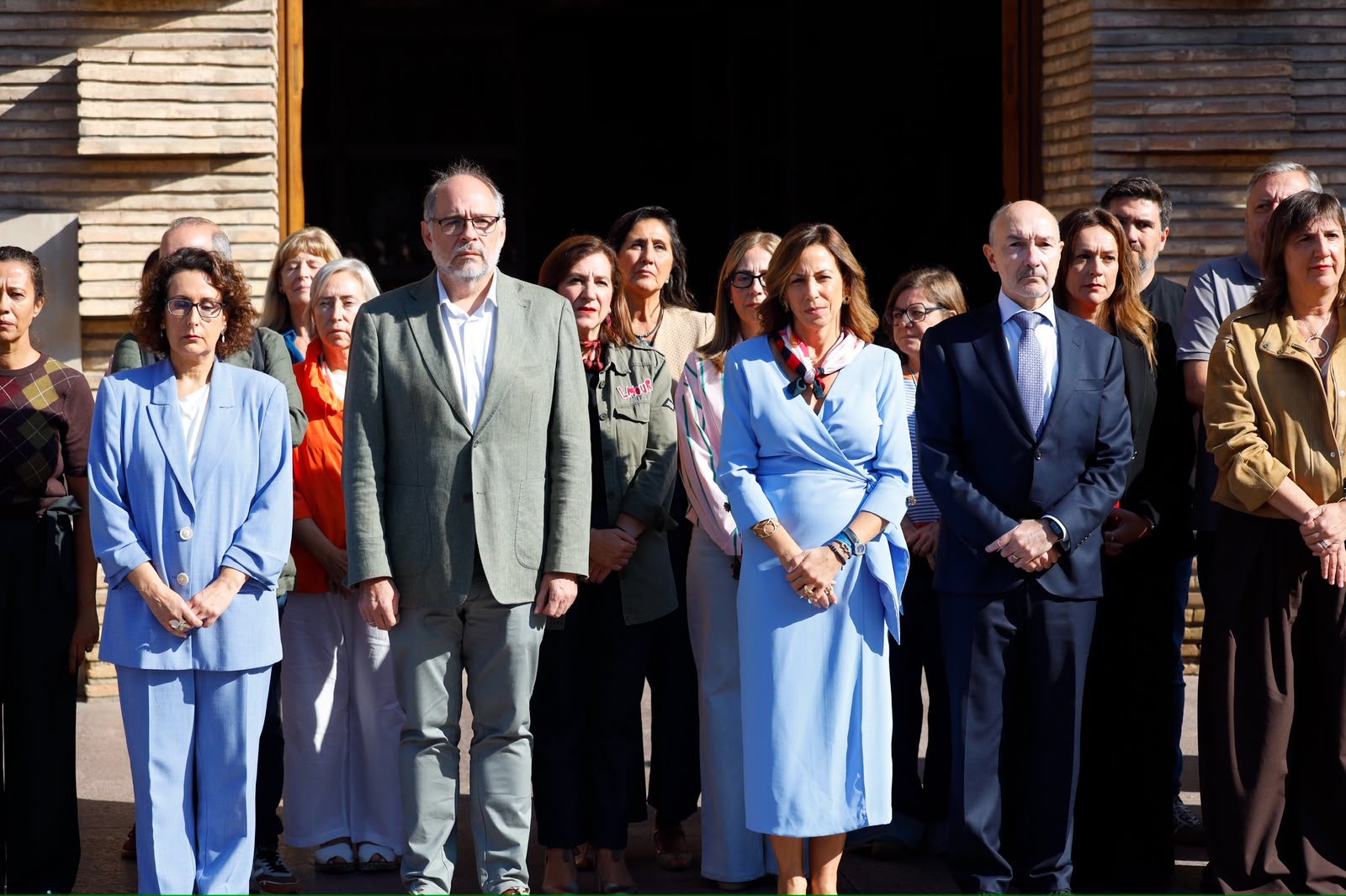 Minuto de silencio contra la agresión sexual denunciada en las vaquillas Minuto de silencio contra la agresión sexual denunciada en las vaquillas