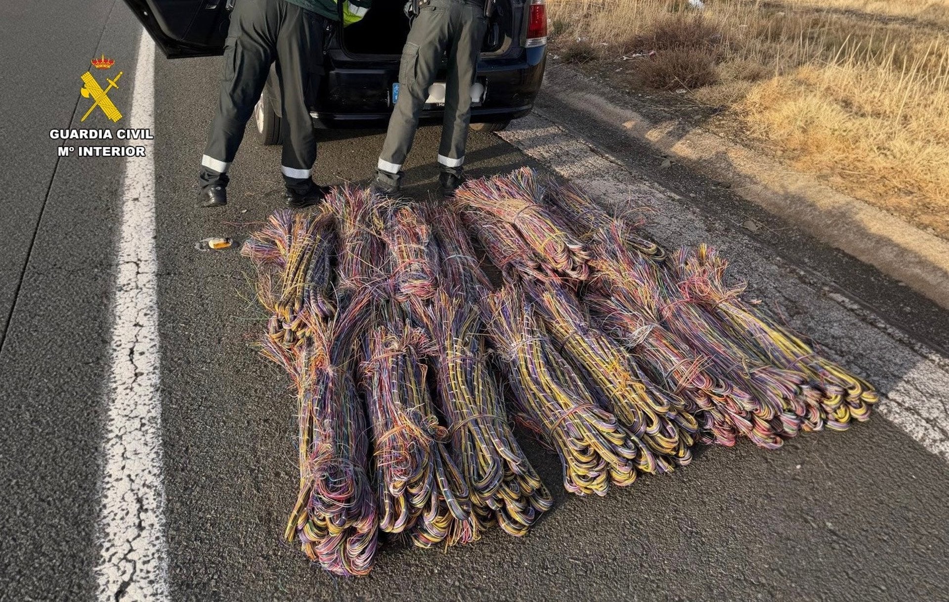 Dos detenidos cuando circulaban con 600 kilos de cobre robado en Hinojal Dos detenidos cuando circulaban con 600 kilos de cobre robado en Hinojal