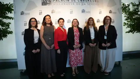 La presidenta de la Diputación de Badajoz defiende la lactancia como un derecho y una elección libre de las mujeres La presidenta de la Diputación de Badajoz defiende la lactancia como un derecho y una elección libre de las mujeres