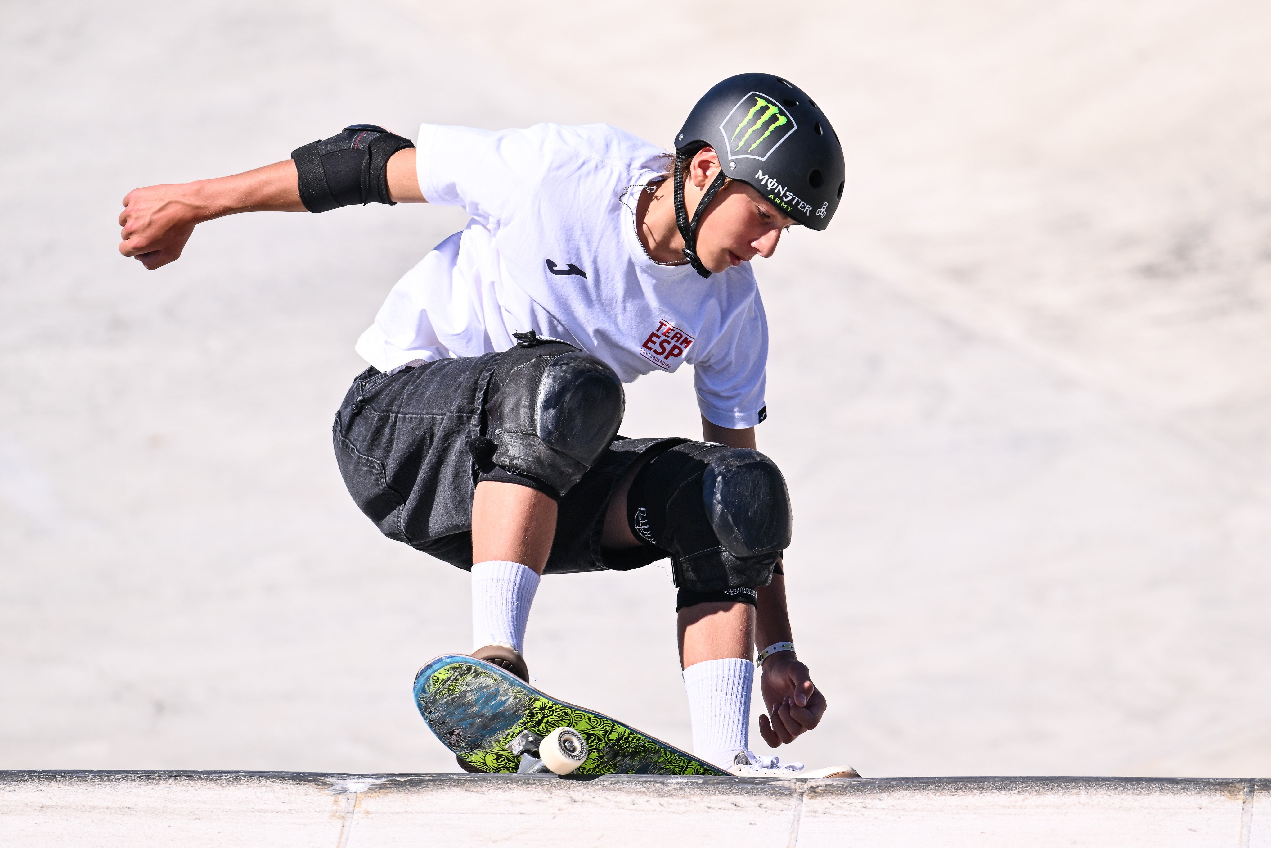 Egoitz Bijueska, doble campeón del mundo de skate con 15 años: "Siempre me pongo más presión de la que debería" Egoitz Bijueska, doble campeón del mundo de skate con 15 años: "Siempre me pongo más presión de la que debería"