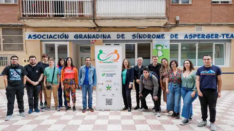 Fundación Unicaja y Asperger Andalucía fomentan la inserción laboral de 150 personas con autismo a través del proyecto ‘TE Acompaño al empleo’ Fundación Unicaja y Asperger Andalucía fomentan la inserción laboral de 150 personas con autismo a través del proyecto ‘TE Acompaño al empleo’