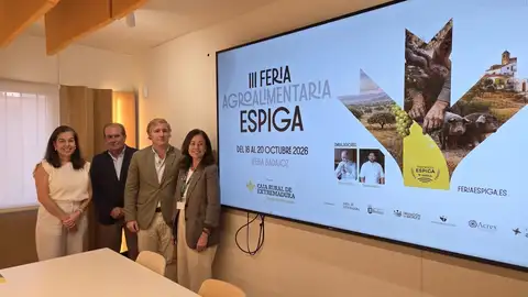 Unas 130 empresas se reúnen en la Feria Agroalimentaria Espiga en Badajoz, con Toño Pérez y Dani García como embajadores Unas 130 empresas se reúnen en la Feria Agroalimentaria Espiga en Badajoz, con Toño Pérez y Dani García como embajadores