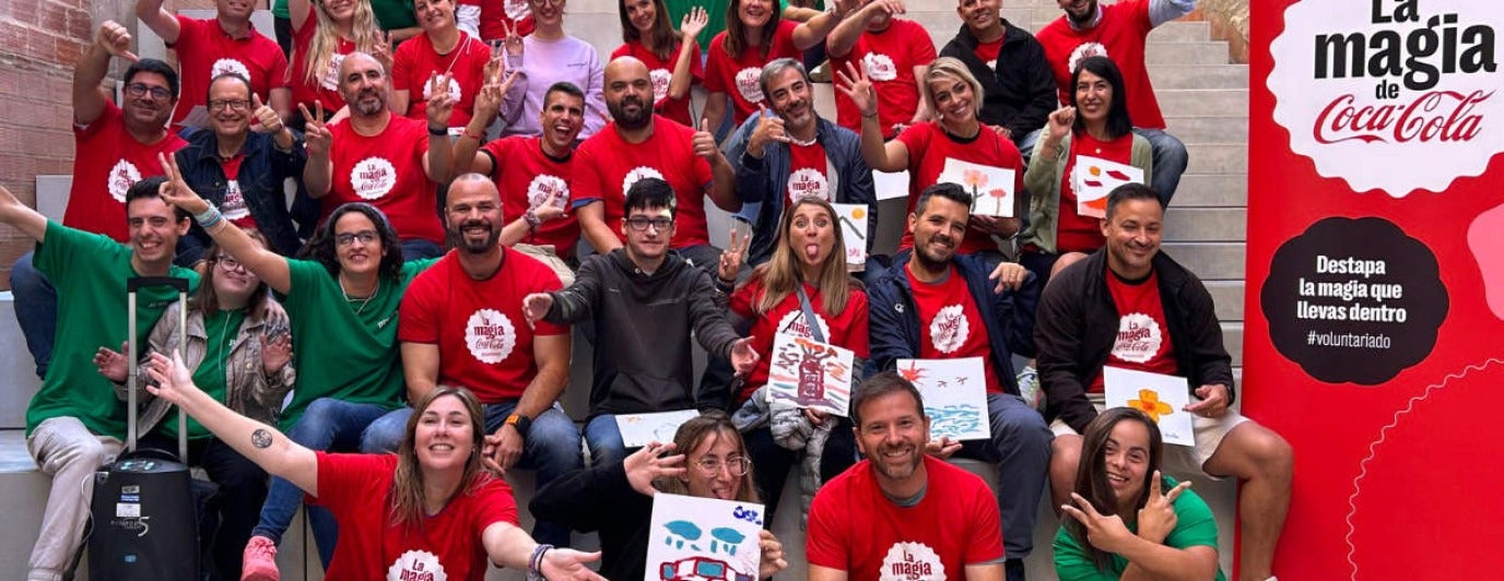 Empleados de Coca-Cola participan en la III Semana del Voluntariado en la Comunidad Valenciana Empleados de Coca-Cola participan en la III Semana del Voluntariado en la Comunidad Valenciana