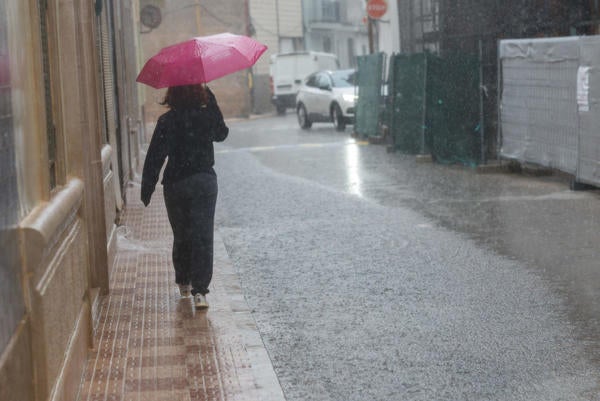 El domingo se despera que sea la jornada más adversa del temporal de este fin de semana en la Comunitat Valenciana El domingo se despera que sea la jornada más adversa del temporal de este fin de semana en la Comunitat Valenciana