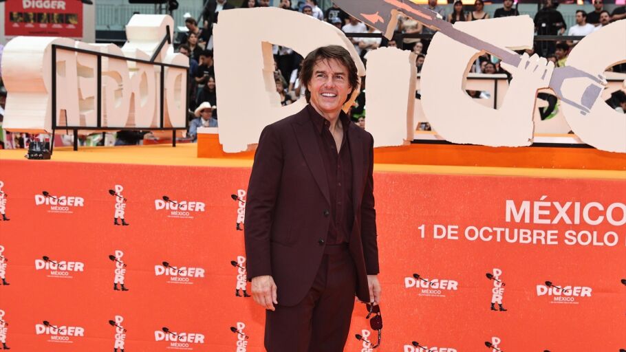 Tom Cruise en el estreno con Digger