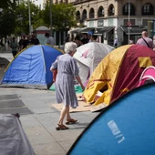 El Sindicato de Inquilinas se retira de la acampada de las Setas para "organizar la huelga" El Sindicato de Inquilinas se retira de la acampada de las Setas para "organizar la huelga"