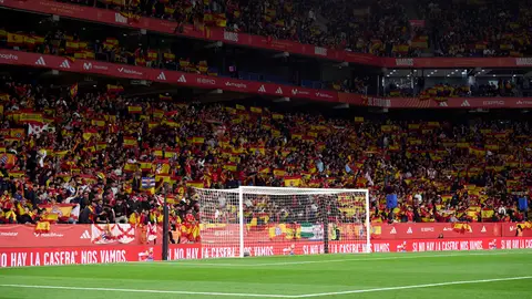Afición española en el amistoso entre España y Egipto en el RCDE Stadium Afición española en el amistoso entre España y Egipto en el RCDE Stadium