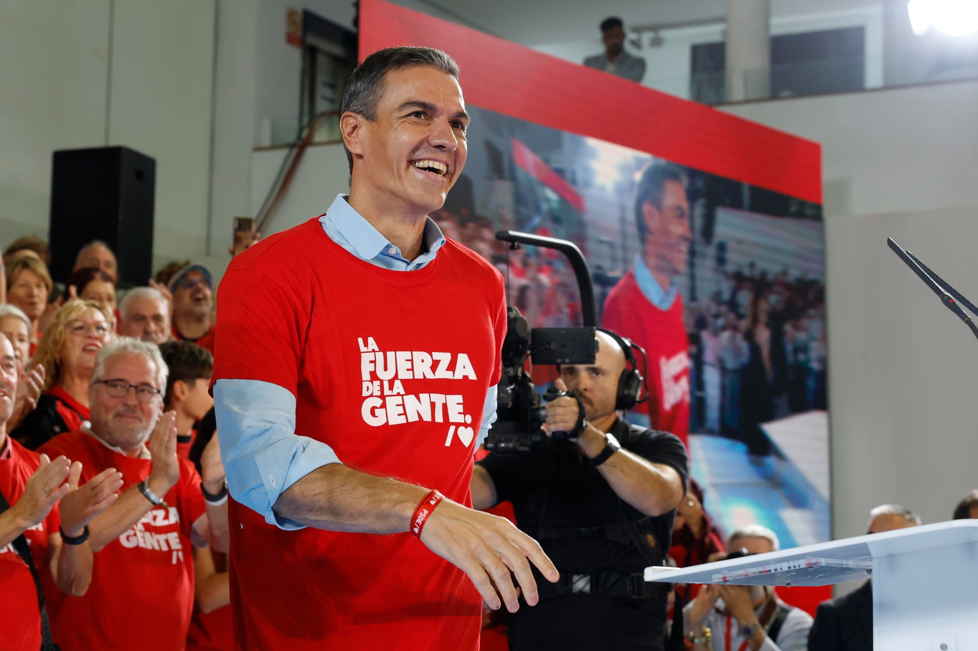 Territorio Comanche: Los estilismos de las campañas electorales Territorio Comanche: Los estilismos de las campañas electorales