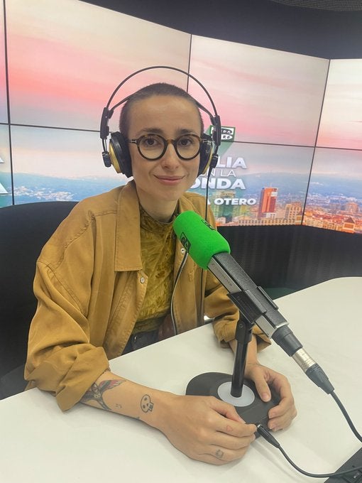 La cantante Zahara en Julia en la onda La cantante Zahara en Julia en la onda