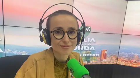 La cantante Zahara en Julia en la onda La cantante Zahara en Julia en la onda