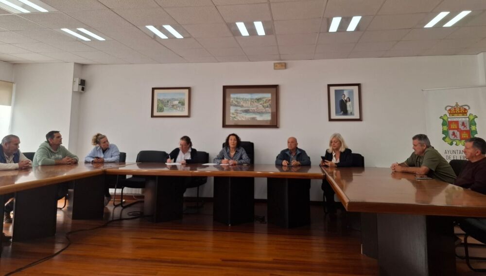 Cecilia Pérez, preside el último pleno municipal en el que presenta su renuncia al cargo y de edil.