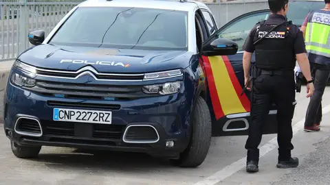 Detenido al desmantelar una asociación que vendía cannabis, marihuana y hachís en el centro de Sevilla Detenido al desmantelar una asociación que vendía cannabis, marihuana y hachís en el centro de Sevilla