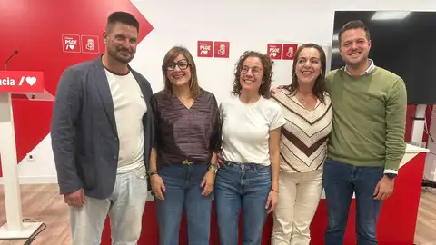 Luis Ángel Marín y Alicia García renuncian a ocupar los puestos 2 y 3 en la candidatura del PSOE al Congreso de los Diputados .