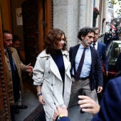 La presidenta de la Comunidad de Madrid, Isabel Díaz Ayuso, a la salida del acto en el Palacio de Santoña