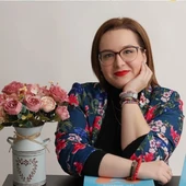 La oriolana Mª del Carmen Giménez presenta en Bigastro 'Las manos de mamá', una potente herramienta que ayuda a los niños a gestionar el duelo La oriolana Mª del Carmen Giménez presenta en Bigastro 'Las manos de mamá', una potente herramienta que ayuda a los niños a gestionar el duelo