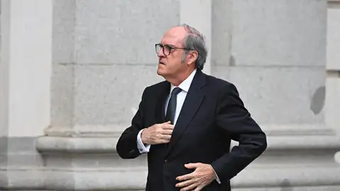 El defensor del pueblo, Ángel Gabilondo El defensor del pueblo, Ángel Gabilondo