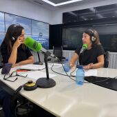 María Ríos, profesora del Ramiro de Maeztu en Madrid junto con Marta García Aller