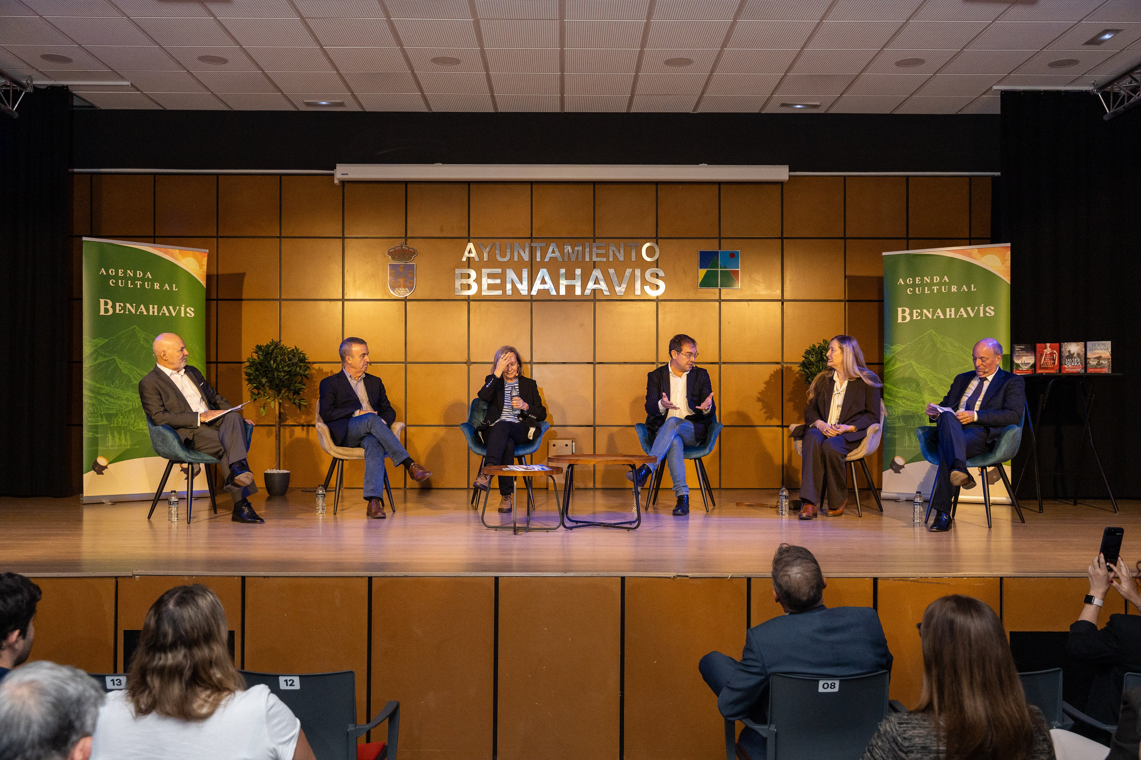 Benahavís reúne a cuatro Premios Planeta e inaugura una plaza para celebrar los 75 años del galardón Benahavís reúne a cuatro Premios Planeta e inaugura una plaza para celebrar los 75 años del galardón
